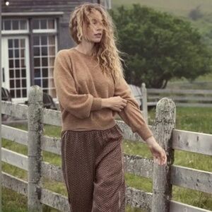 Doen Marsena 🌸 Sweater - XS- A tiny bit shrunken!